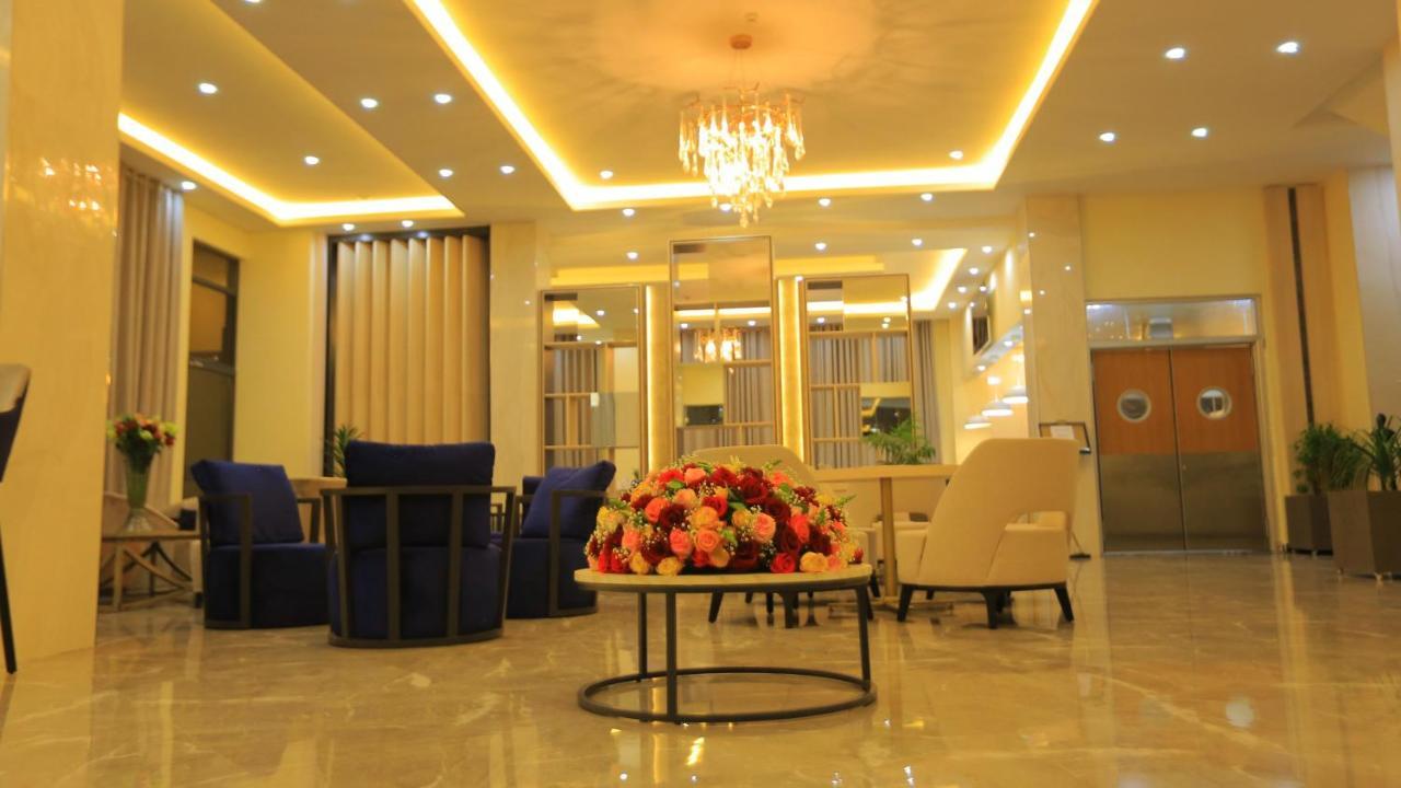 Triple E Hotel And Spa Addis Ababa Bagian luar foto